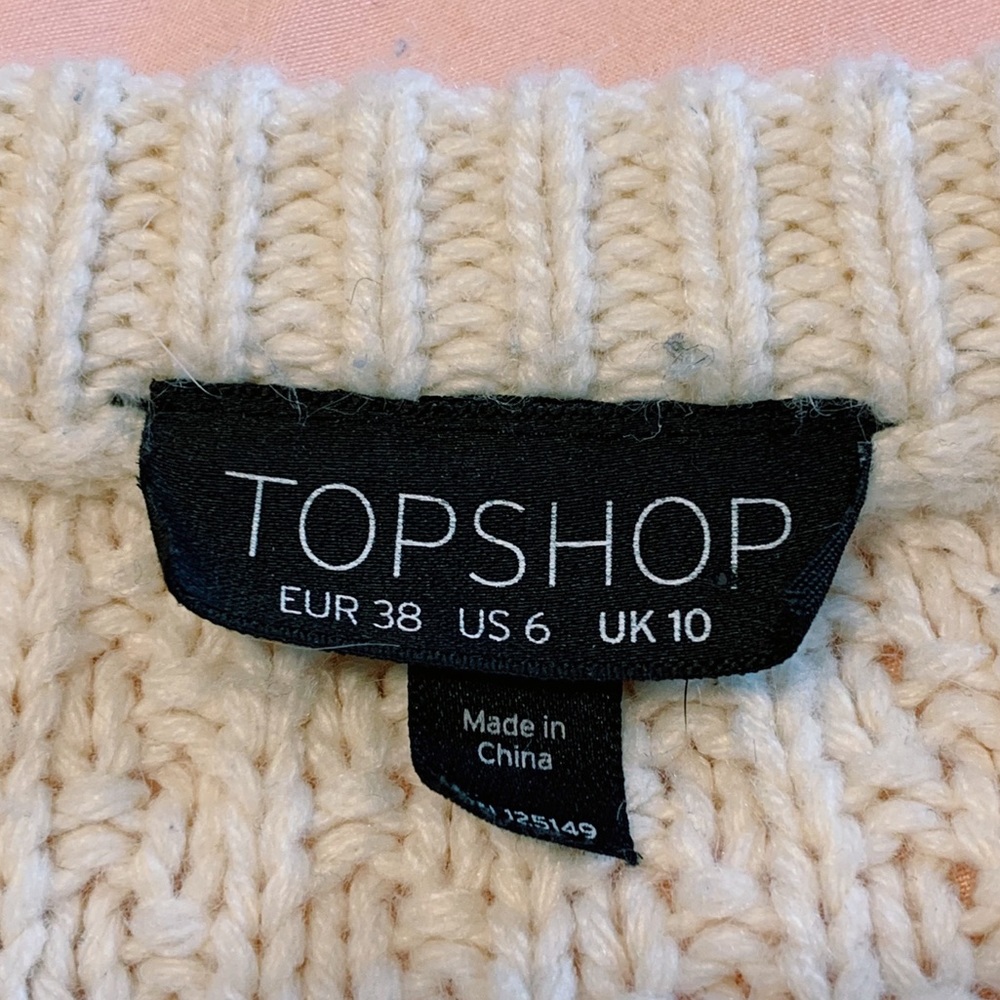 cropped cream sweater - Picture 4 of 6